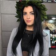 Sono Monica, ho 25 anni e lavoro in un doposcuola. Mi farebbe piacere aiutarti